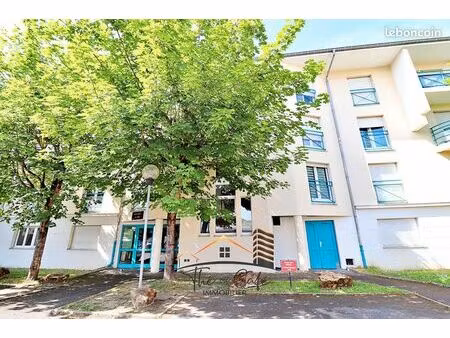studio 1 pièce 20 m²