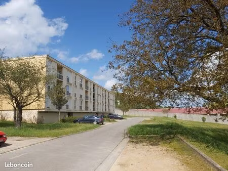 appartement 5 pièces 93 m²