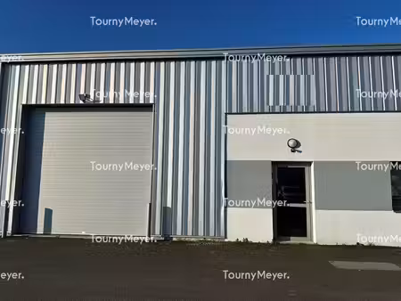 location local d’activités 335m²