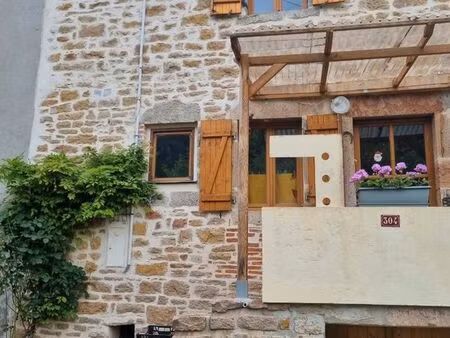 maison en pierre à vendre à gizia jura