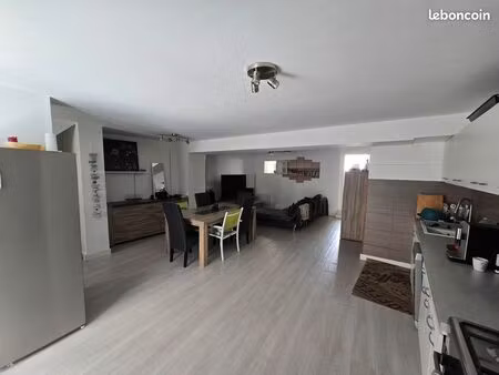 grande maison familiale 120 m² – 4 chambres – extérieur – cœur de paulhan