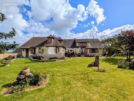 maison 8 pièces 200 m²