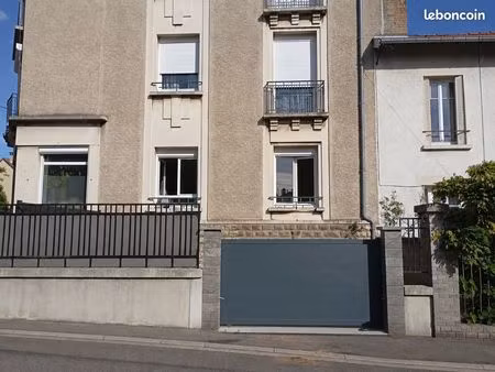 appartement t2 lumineux de 62 m² avec terrasse et garage de 30 m²