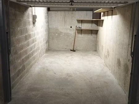 box garage sécurisé