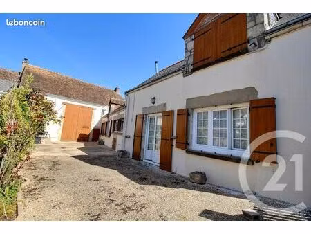maison de village 4 pièces 85 m²