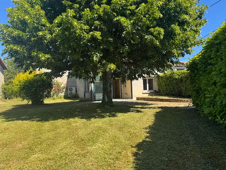 maison de village beligneux