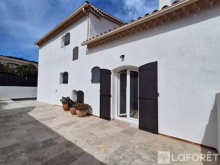 hyères costebelle maison 190 m²  jardin  terrasse  piscine  