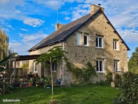 maiqon en pierre