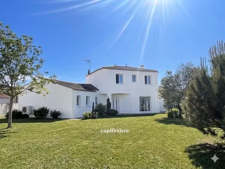 en vente maison 247 m² – 630 000 € |saint-michel-en-l'herm