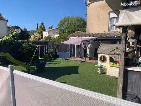 maison avec piscine beau potentiel