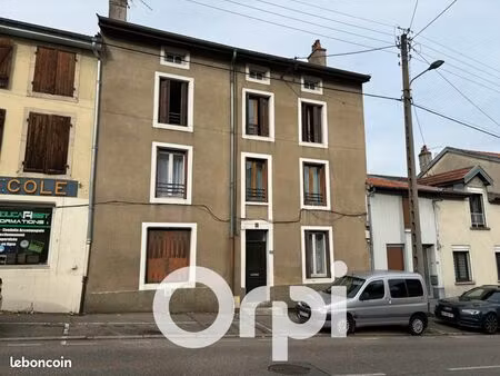 immeuble 11 pièces 233 m²