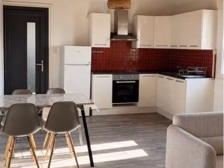 appartement t2 vauvert centre
