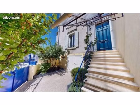 maison 7 pièces 151 m²