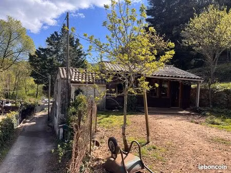 maison - 75m2 - 3 pièces - terrain 5200m2