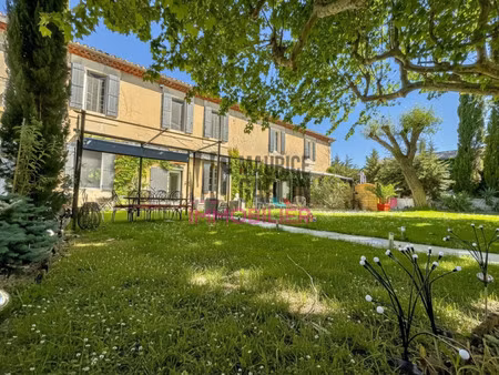 maison de luxe à vendre dans le quartier velorgues-petit palais