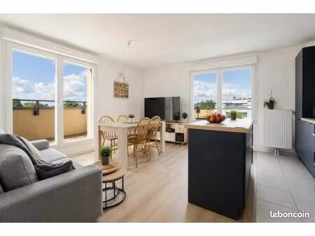 appartement 3 pièces 64 m²