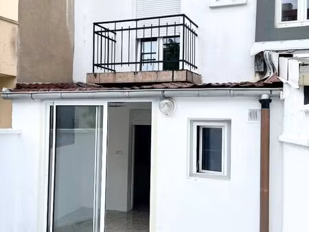 immeuble 7 pièces 185 m²