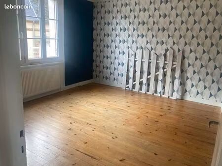 appartement à louer 85 m2