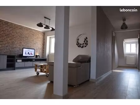 vend appartement f4 type loft