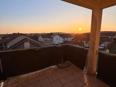 ? appartement 3 pièces 76 m² refait avec terrasse – rouhling