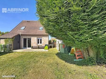 maison 4 pièces 85 m²