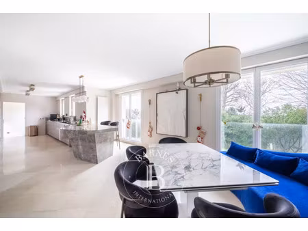 maison de luxe à vendre dans le quartier aubert