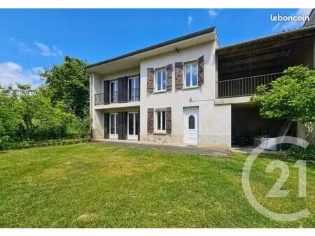 maison 5 pièces 121 m²