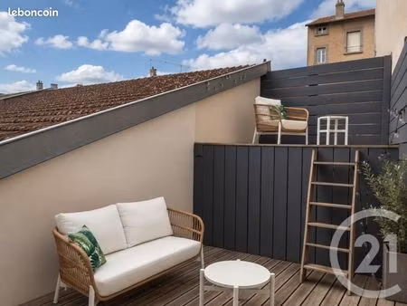 maison de ville 5 pièces 104 m²