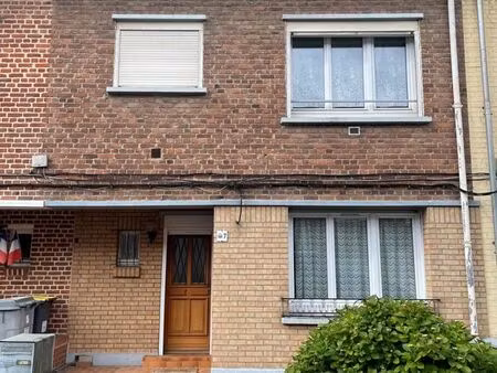 maison 5 pièces 90 m²