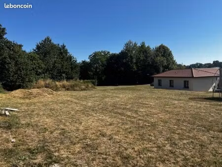 terrain 1391m2