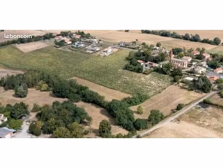 terrain 570 m² saint jean l herm