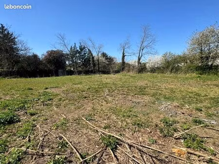 terrain 350 m² tignieu jameyzieu