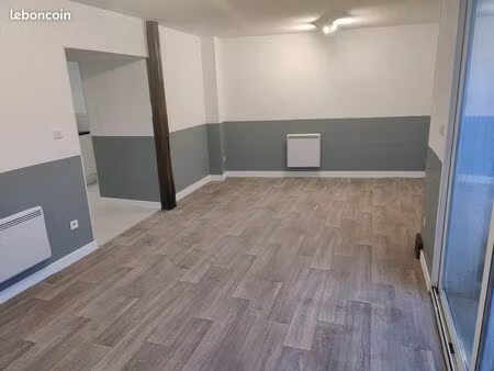 appartement t2 rez de chaussée 60m²