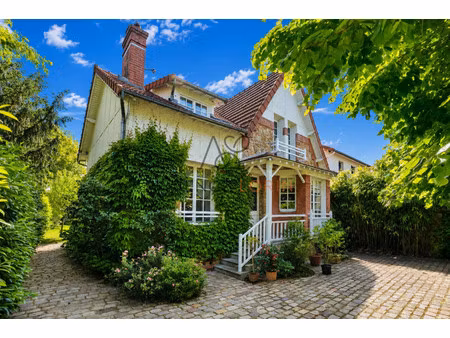 maison de luxe à vendre à le pecq