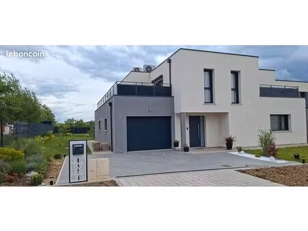 maison-9 pièces-220m²