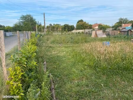 terrain a vendre