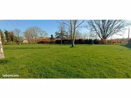 terrain 1 650 m² levignac