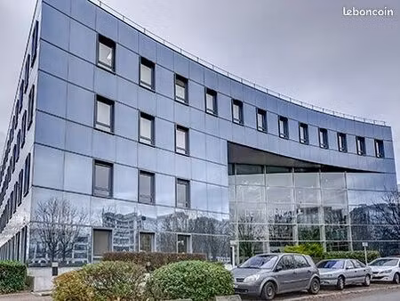 bureau privé à louer pour 1 personnes à villepinte  parc des expositions villepinte