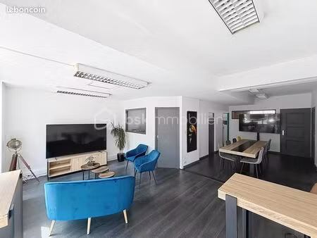 local commercial 125 m²