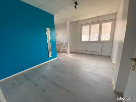 local commercial 35 m² montargis