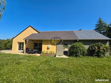 maison 8 pièces 160 m²