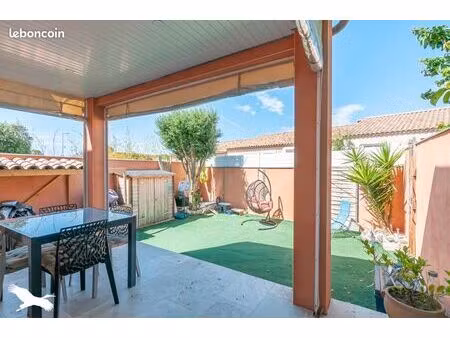 villa 4 pièces 95 m²
