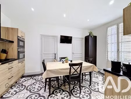 maison 9 pièces 190 m²