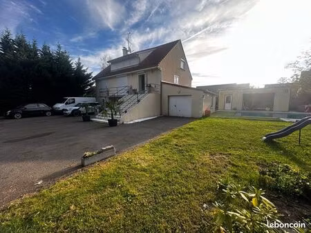 maison 8 pièces