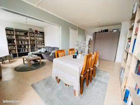 appartement t3 bis