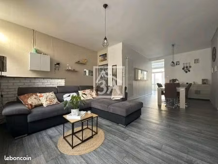maison 6 pièces 127 m²