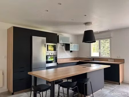 maison 6 pièces 115 m²