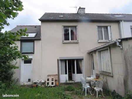 maison 6 pièces 105 m²