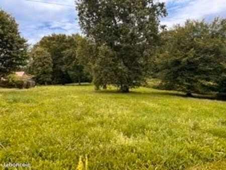 terrain 500 m² baron
