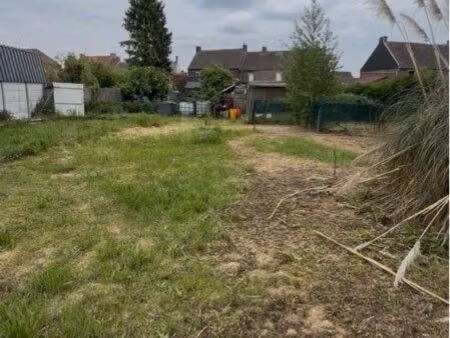 terrain à bâtir 788 m²